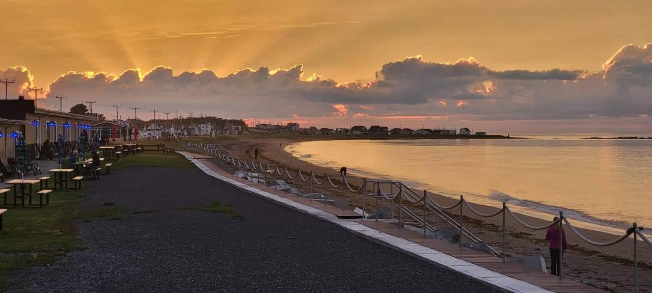 Manoir Sur Mer Sainte Anne-des-Chênes Kültér fotó
